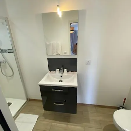 De De Fresne Pensionat Saint-Côme-de-Fresné